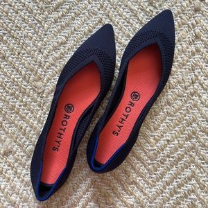 Rothy’s maritime blue lattice point